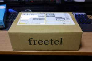 Freetel Simple 梱包